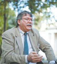 "Las cadenas mediáticas desestabilizan"