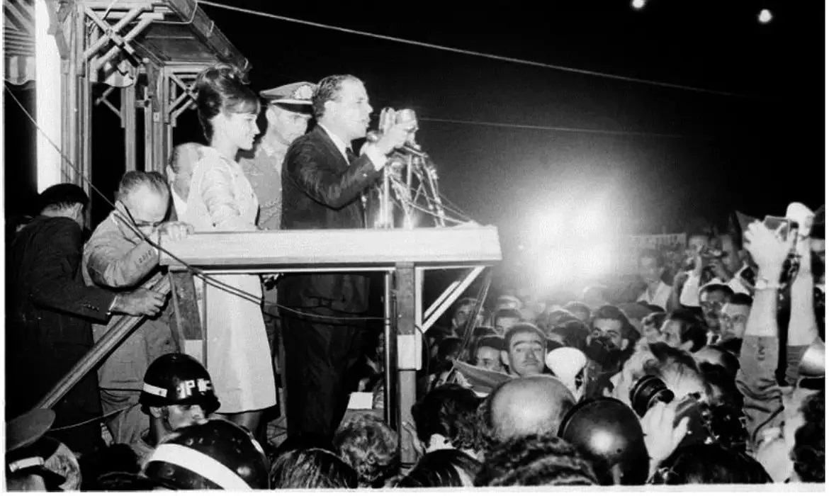 Trabalhismo Brasileiro e Populismo: do consenso a uma crítica conceitual