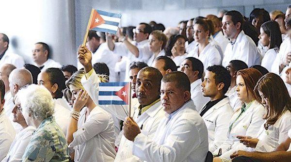 Cuba anuncia saída do programa Mais Médicos