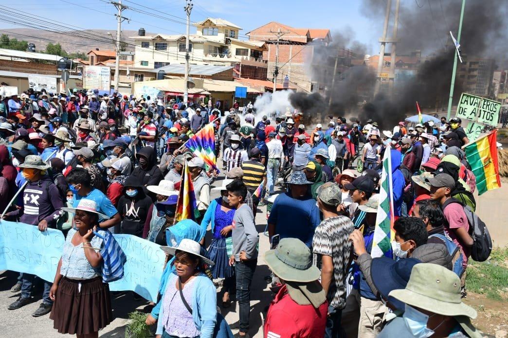 Aislamiento internacional del gobierno de facto de Bolívia
