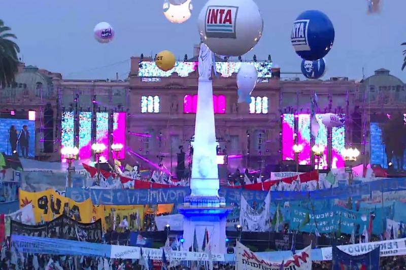 Argentina celebra a Revolução de Maio
