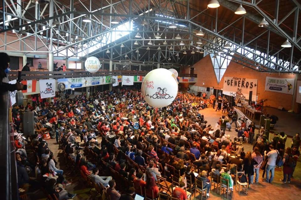 Porto Alegre sedia o 2º Foro Latino-Americano La Poderosa