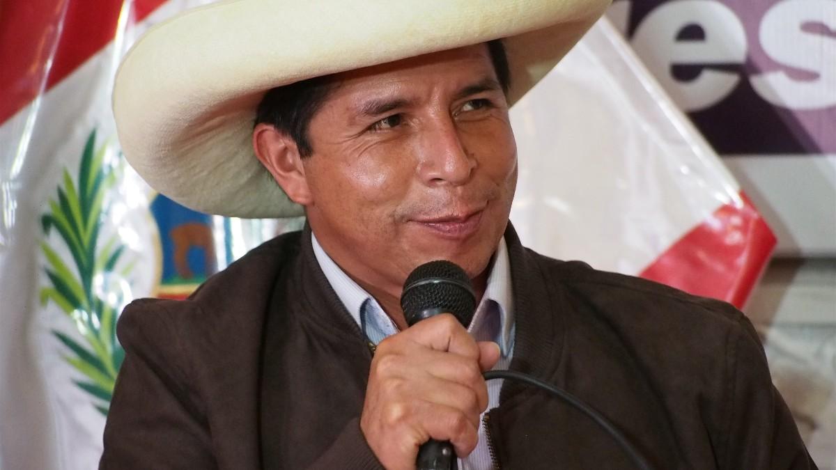 Congresso peruano abre processo de impedimento de Castillo