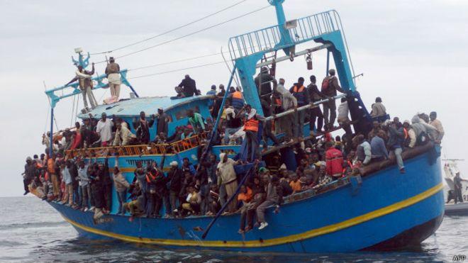 Governos europeus investem no tráfico de refugiados