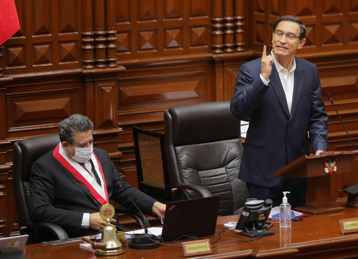 Peru: impedimento do presidente é arquivado