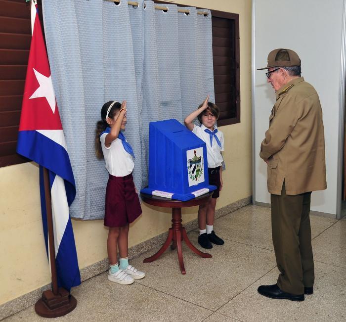 Cuba realiza referendo para definir Código de Família
